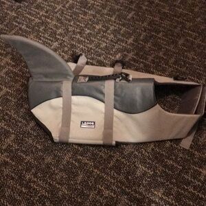 L.D. Dog XL Shark Life Jacket